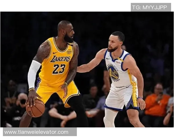 17年勇士与湖人对决回顾：历史交锋与经典瞬间的深度分析